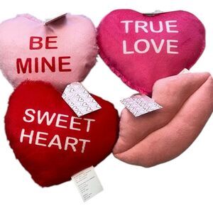 Valentine Heart Lip Shaped Dog Toys NWT Pink Red Gift Squeaky Puppy Love